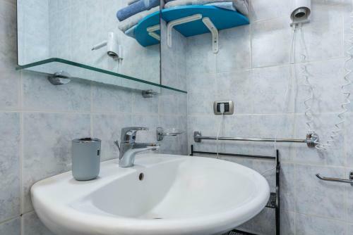 Apartamento Appartamento Adamello 9