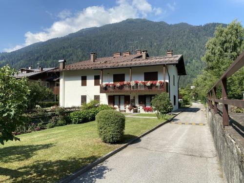 Apartamento 034 Splendido Trilocale Pinzolo