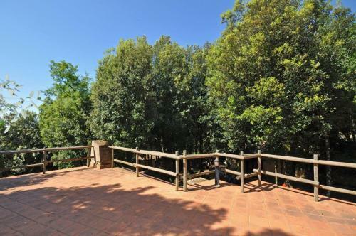 Pitigliano Apartment Sleeps 4 With Pool