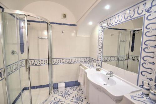 Praiano Villa Sleeps 10 Pool Air Con Wifi