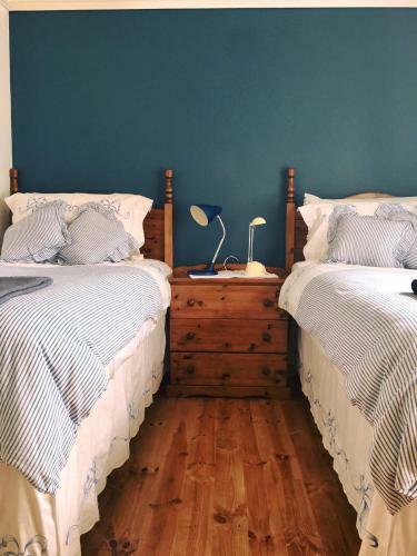 Hostal The Shores Country House