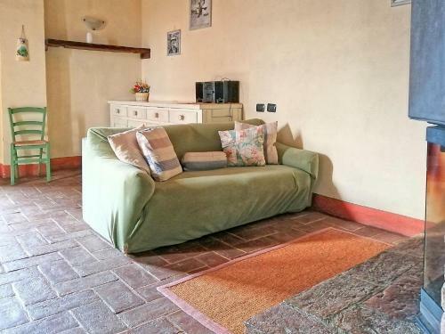 Rapale Apartment Sleeps 6 With Pool And Wifi
