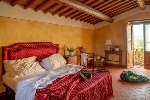 Rapale Villa Sleeps 20 With Pool