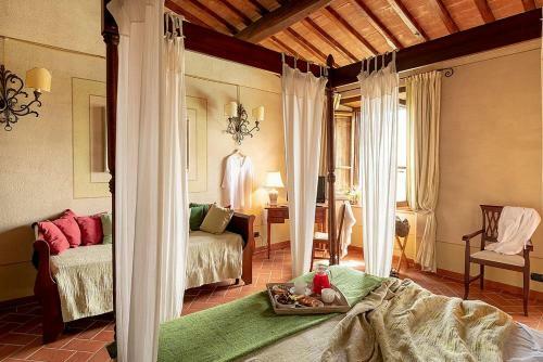 Rapale Villa Sleeps 20 With Pool And Air Con