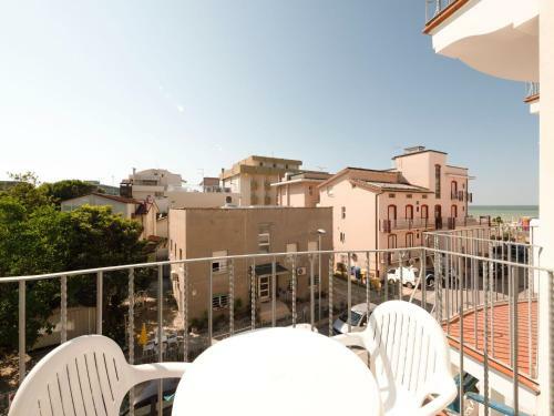 Modern Apartment In Rimini With Balcony