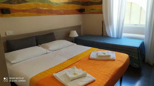 Hostal Art And Relax Suites