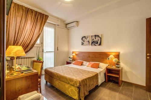 Hostal Trastevere Rooms