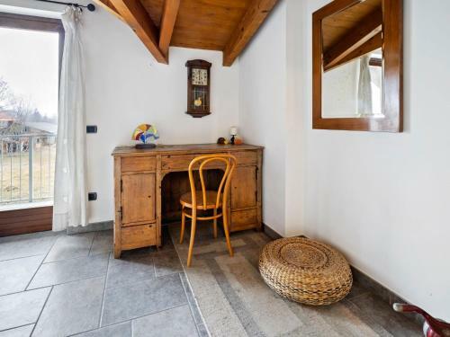 Secluded Apartment In Romagnano Sesia With Balcony