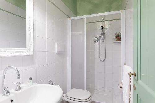 Campana Villa Sleeps 5 Pool Wifi