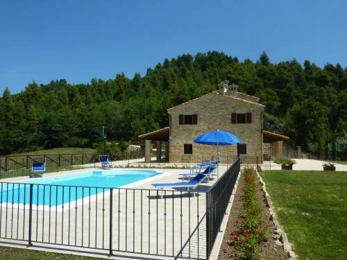 Croce Rossa Villa Sleeps 12 Pool Wifi