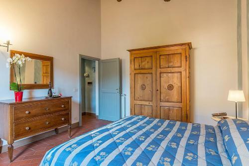 Campana Villa Sleeps 6 Pool Wifi