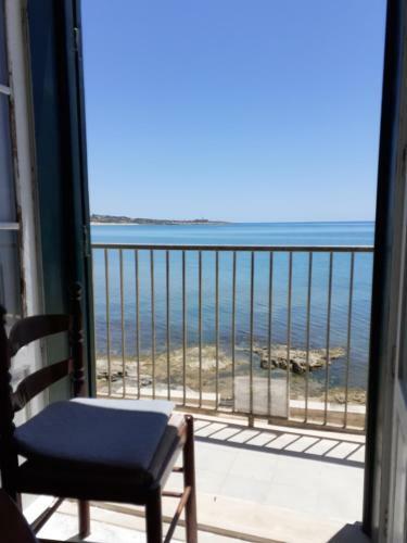 Apartamento Casa Con Terrazzo Sul Mare