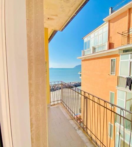 Sea View Apartment With Balcony