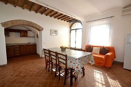 San Donato Villa Sleeps 4 Pool Air Con Wifi