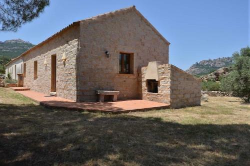 Tipico Stazzu A San Pantaleo