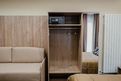 Hostal Miryam House