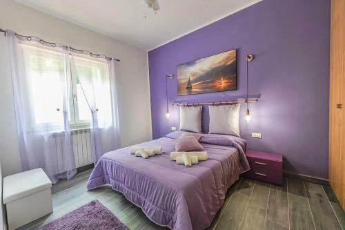 Santa Flavia Villa Sleeps 8 With Pool And Air Con