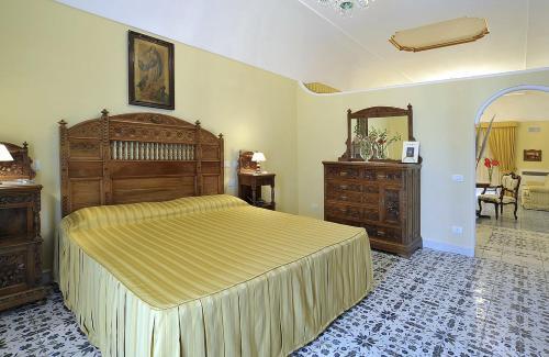 Sant'agata Sui Due Golfi Villa Sleeps 30 Pool Wifi