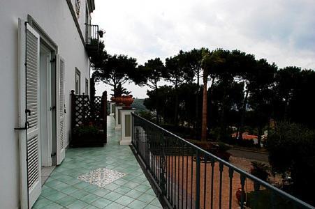Sant'agata Sui Due Golfi Villa Sleeps 30 Pool Wifi