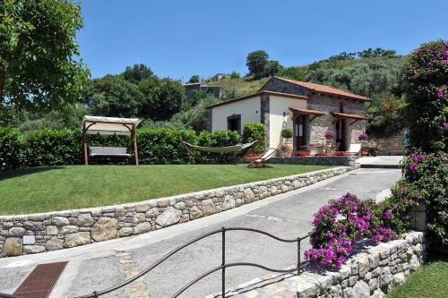 Arenaccia Villa Sleeps 3 Pool Air Con Wifi