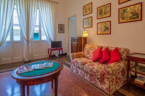 Apartamento Old Villa With Garden & Parking