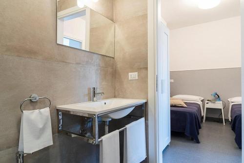 Santa Maria Villa Sleeps 6 Air Con Wifi