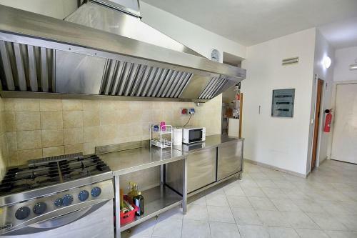Alano Villa Sleeps 11 Air Con Wifi