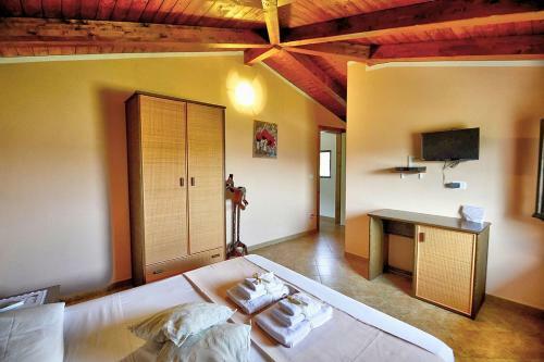Alano Villa Sleeps 11 Air Con Wifi