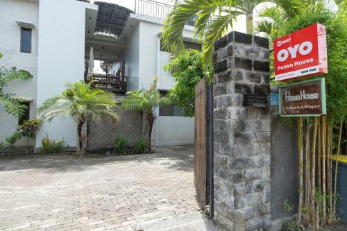 Hostal Vaccinated Staff - Oyo 2417 Panen House