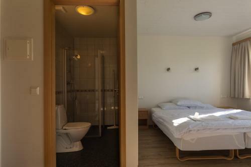 Hostal Guesthouse Brekka