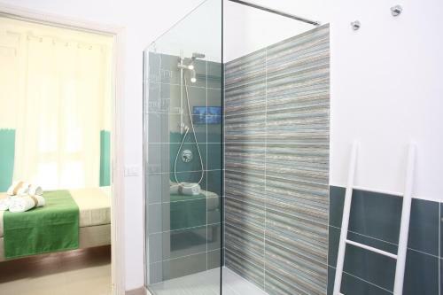 Hostal Beachside Rooms & Suites