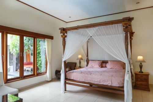 Hostal Villa Lotos