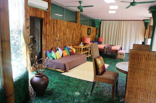 Hotel La Taverna Resort And Villas