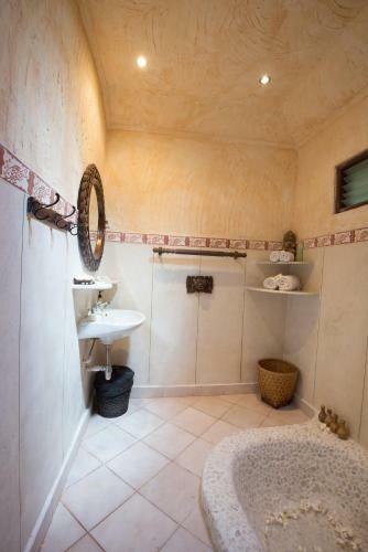 Hotel La Taverna Resort And Villas