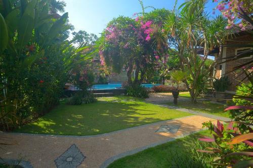 Hostal Tirta Ening Agung Hotel