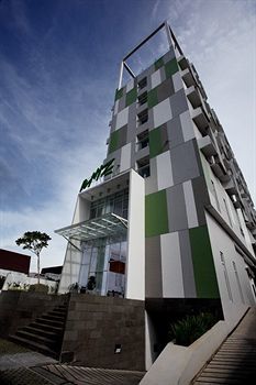 Whiz Hotel Semarang
