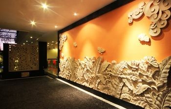 Hotel The Agung Residence