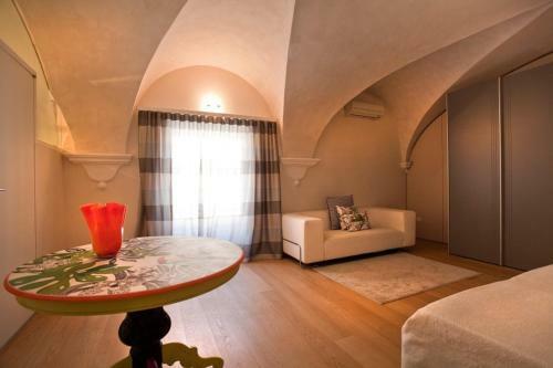 Anfite Luxury Apartment Affresco San Silvestro