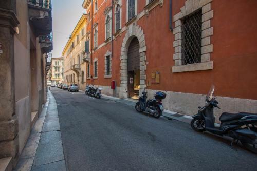 Hostal Italianflat - Verona Suite