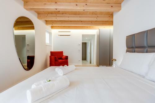 Luxury & Charming Piazzetta San Giorgio Apartments