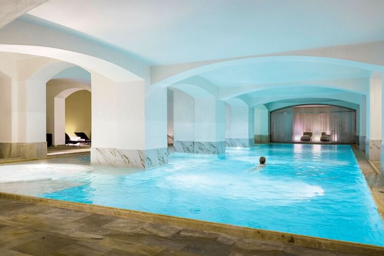 Hotel NH Collection Carlo IV