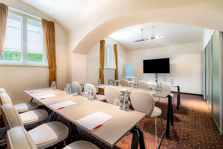 Hotel NH Collection Carlo IV