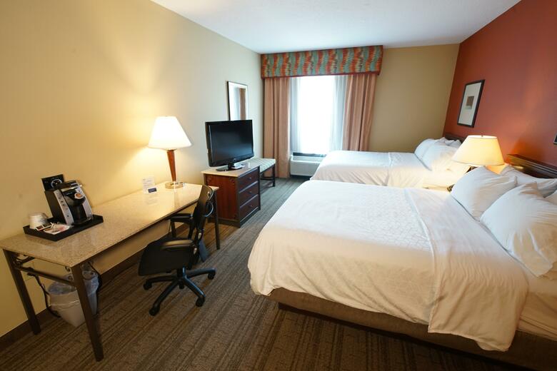 Holiday Inn Express Hotel & Suites Oldsmar