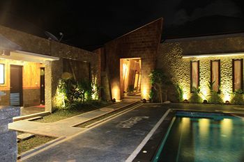 Hotel Vamana Resort