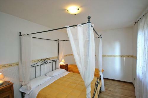 Osteria Di Ramazzano Villa Sleeps 7 Pool Air Con