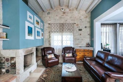 Campanella-gianforma Villa Sleeps 6 Pool Air Con