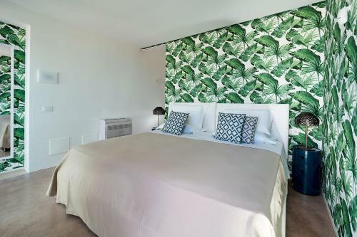 Reitani Villa Sleeps 6 Pool Air Con Wifi T782824