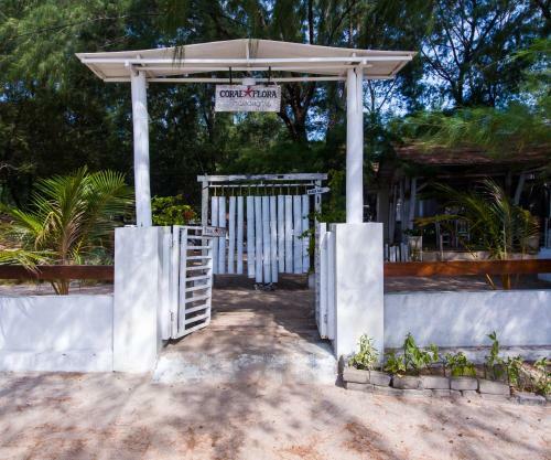 Coral Flora Villa Beach Front
