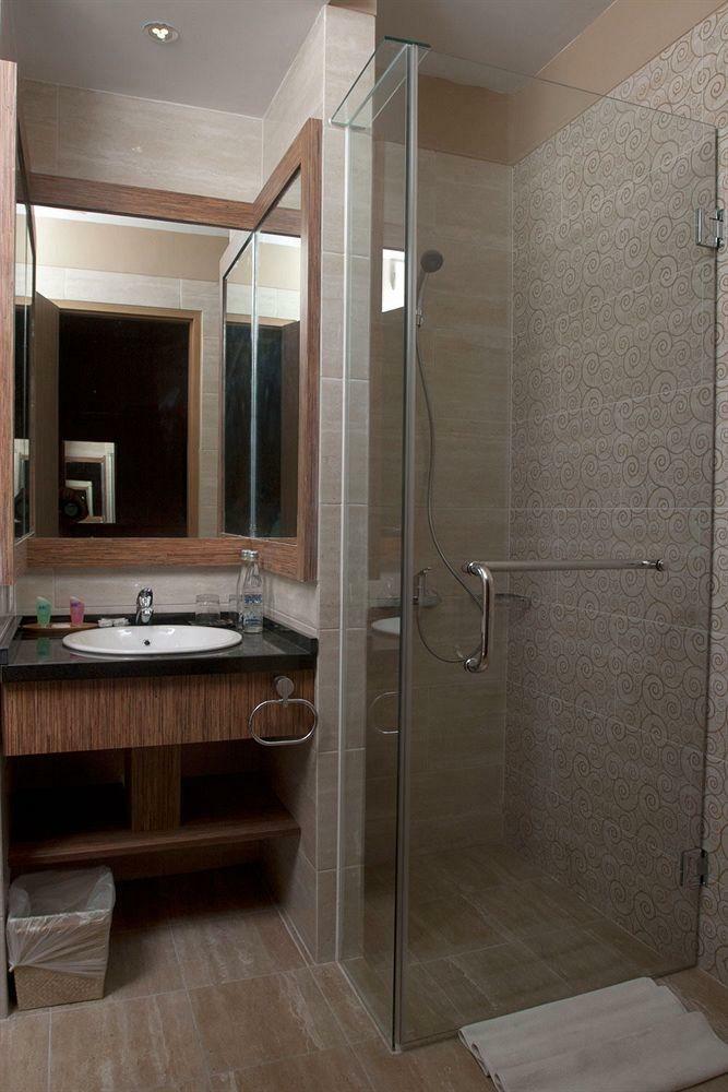 Rivavi Fashion Hotel