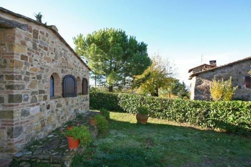 Valigondoli Apartment Sleeps 5 Pool Wifi T802300